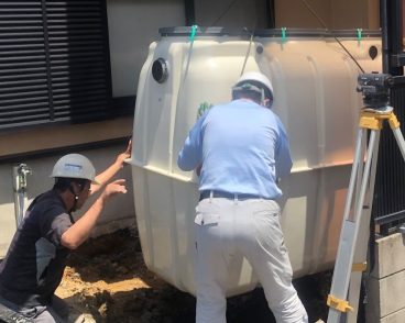 駐輪スペースへの浄化槽設置工事2